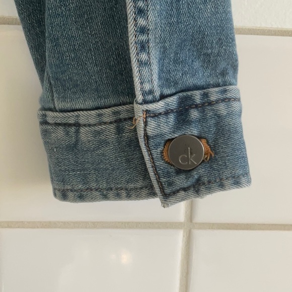 Calvin Klein Jean Jacket Large  Cotton Denim - Picture 5 of 9